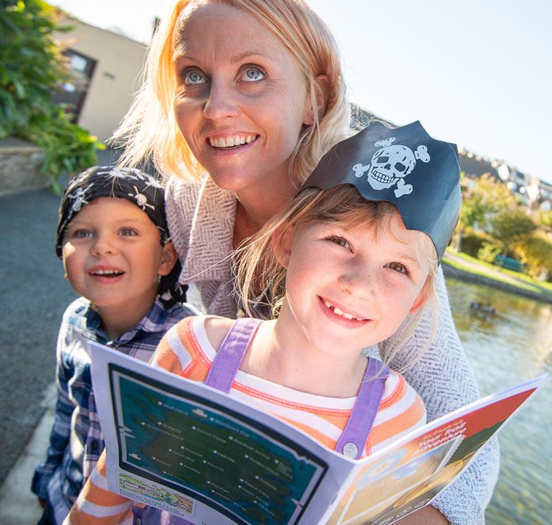 Explore Greenwich's Landmarks on a Treasure Hunt